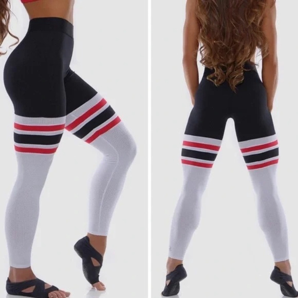 Bombshell Retro Thigh High Leggings sz M Black White Red - Picture 1 of 6